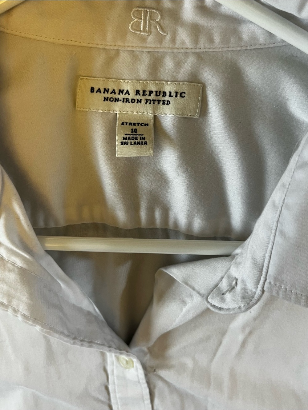 Banana Republic Women’s Non-Iron Fitted Shirt - White